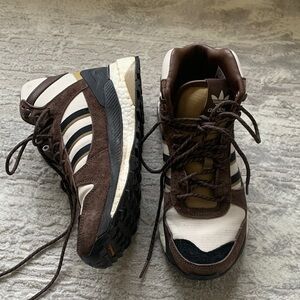 Adidas Trail Walkers